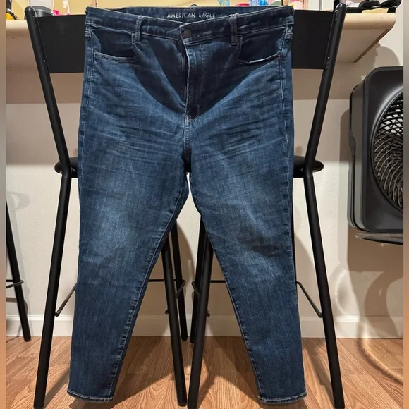 American Eagle Women’s Jeggings 18 Short - Picture 2 of 5